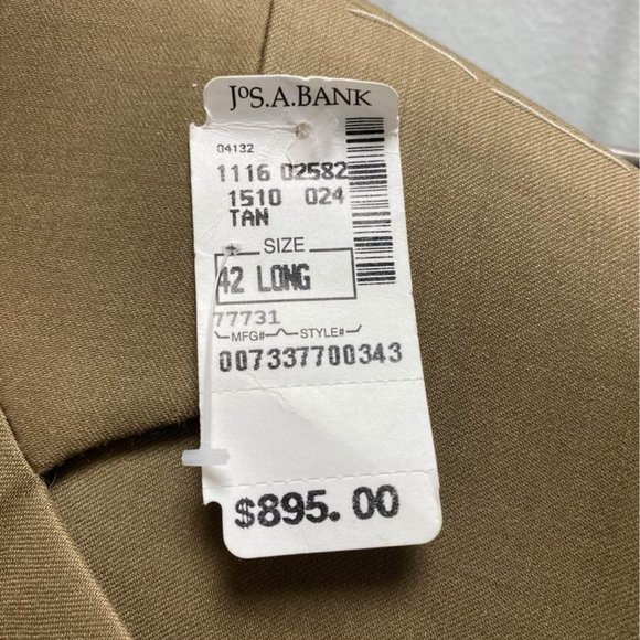 Brand new Jos. A. Banks suit. New with tags - Picture 3 of 9